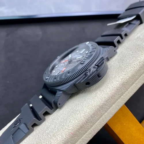 Replica Panerai Submersible PAM01039 47mm