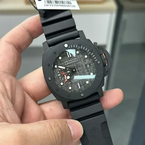 Replica Panerai Submersible PAM1039 Luna Rossa