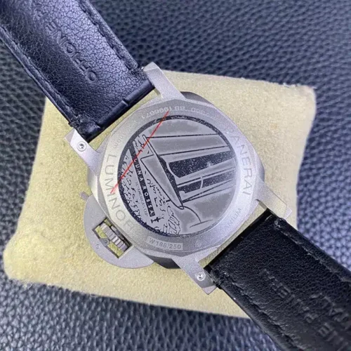 Replica Panerai Luminor Luna Rossa Gmt Pam1096