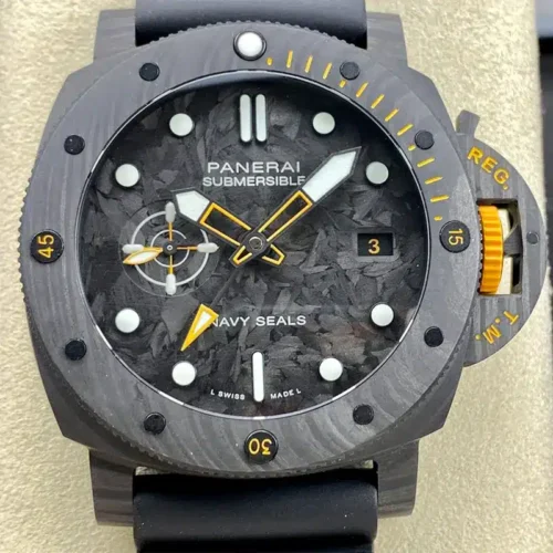 Replica Panerai Submersible Pam1324