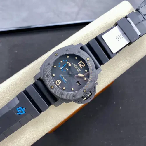 Replica Panerai Submersible Carbotech PAM616
