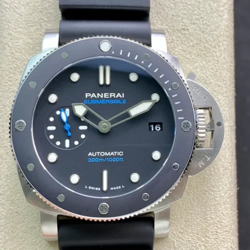 Replica Panerai Luminor Submersible Pam 683