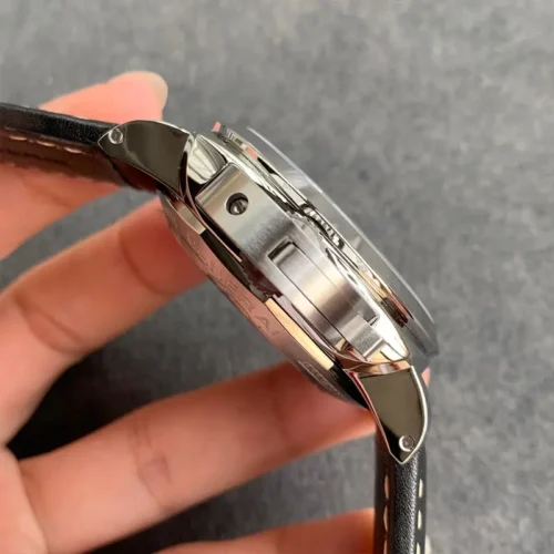 Replica PAM359