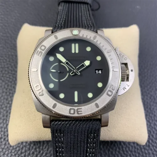 Replica Panerai Submersible PAM 984 Mike Horn Edition