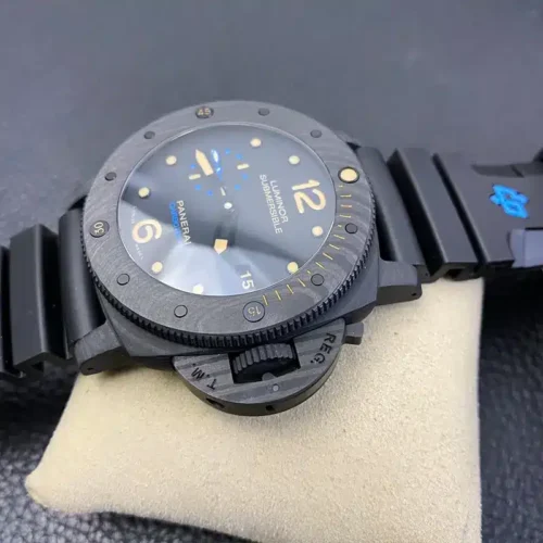 Replica Panerai Submersible PAM00616 47mm